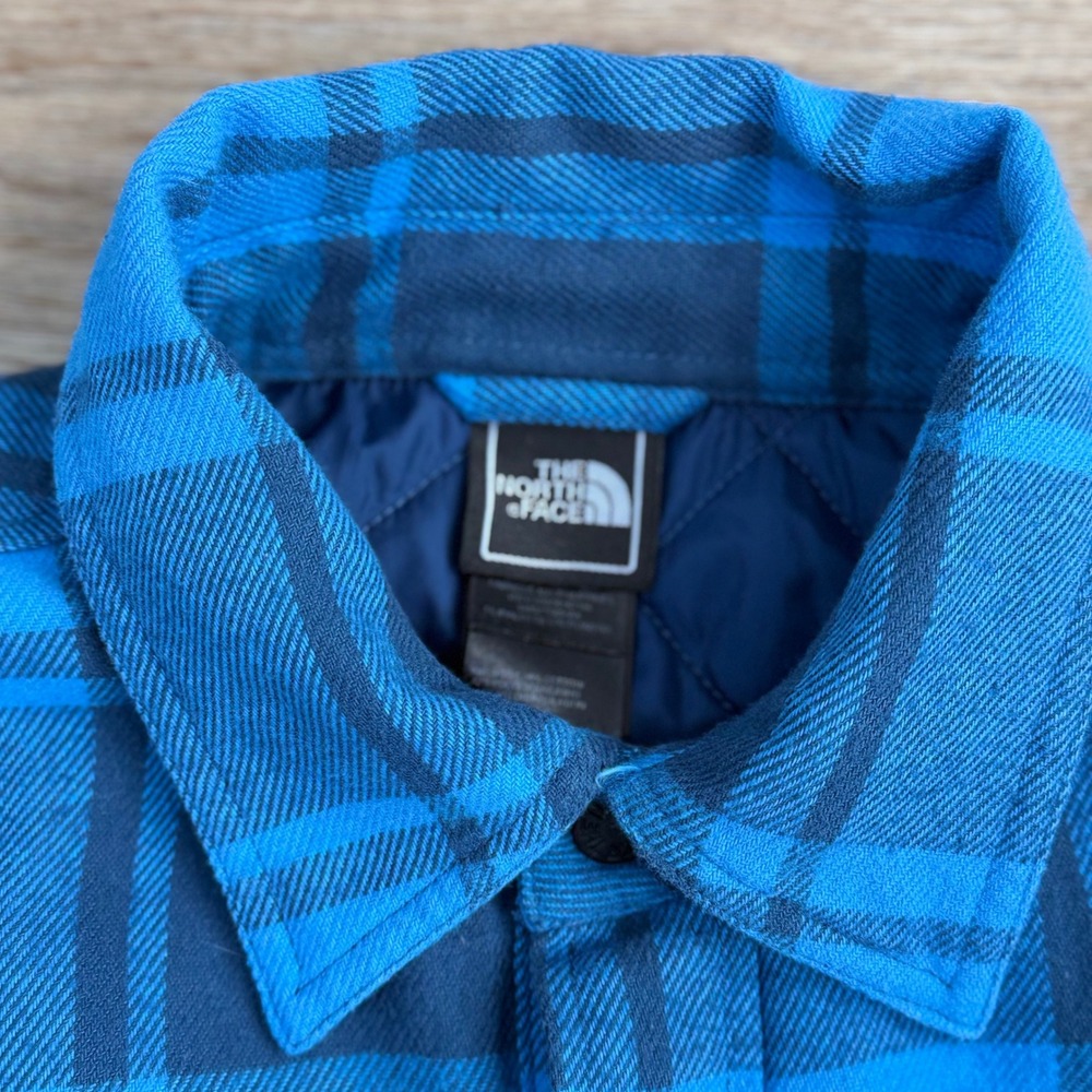 The North Face Quilted Flannel Shirt Jacket Mens Small Blue Outdoors Hiking - Picture 3 of 10
